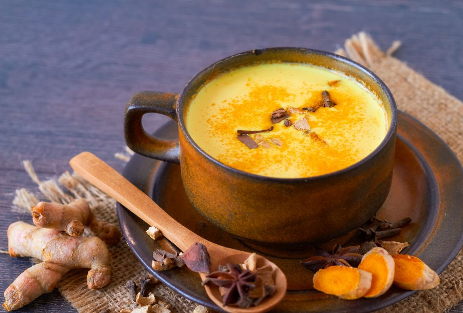 Turmeric-latte.jpg